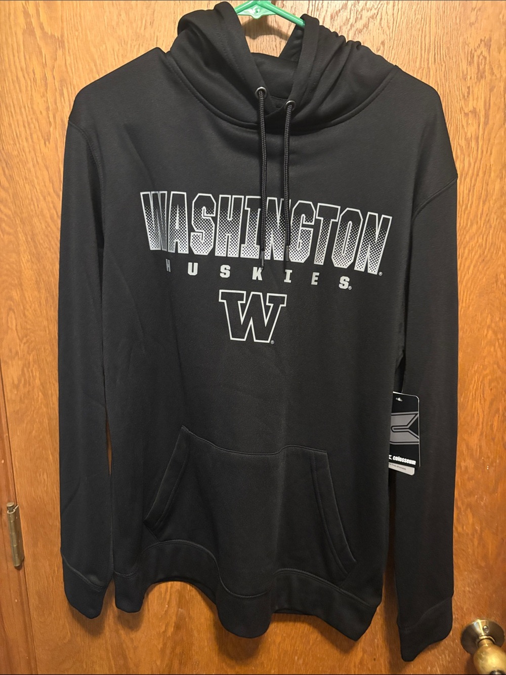 Colosseum Washington Huskies Black Crewneck Sweatshirt men’s size medium